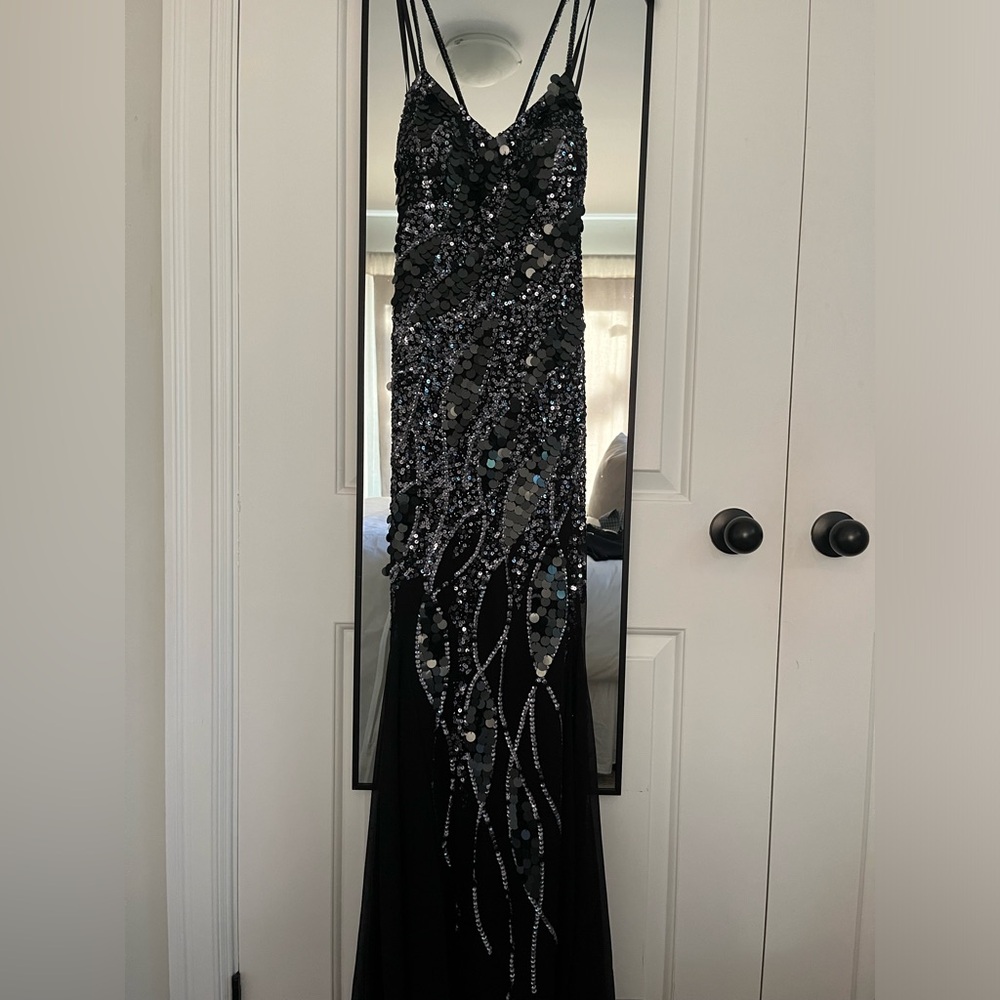 Faviana glamour dress